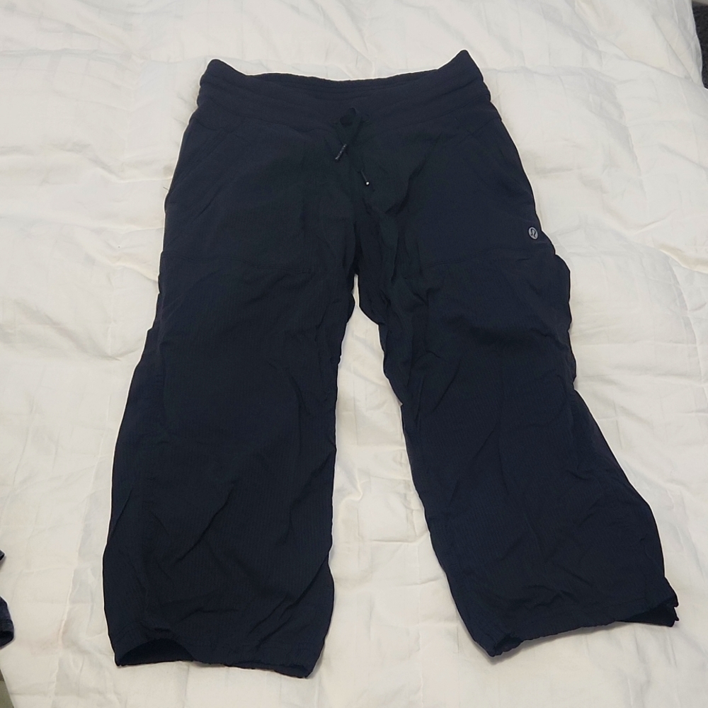 Lululemon dance studio capris black